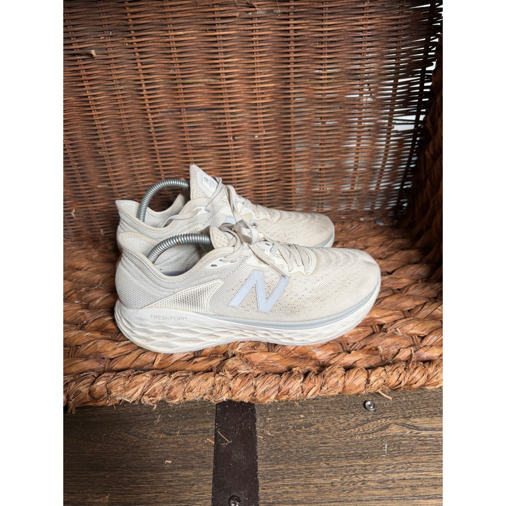 New Balance Fresh Foam More v3 Womens 10 Running Shoes Cream White WMORBK3